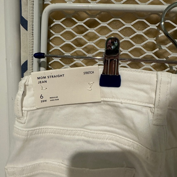 Jeans - Picture 3 of 4